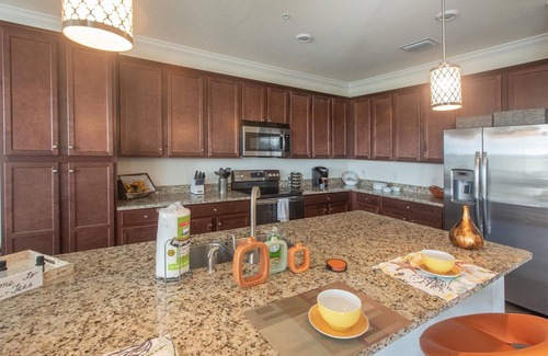Braden River Condominio | Lakewood National Beautiful 2 habitaciones / 2 baños Privado 4to piso Condo