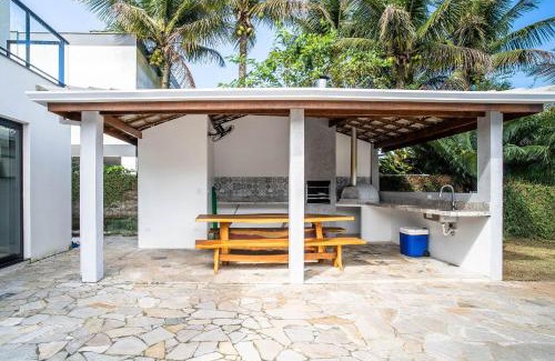 Boraceia Casa | Paraíso Pé na Areia em Boracéia - Desfrute da conveniência de ter a praia no seu quintal