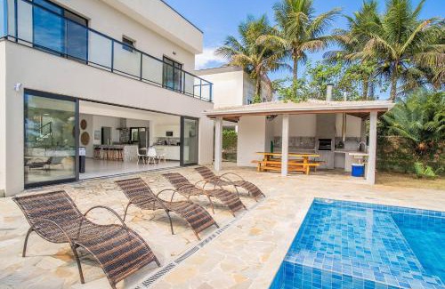 Boraceia Casa | Paraíso Pé na Areia em Boracéia - Desfrute da conveniência de ter a praia no seu quintal