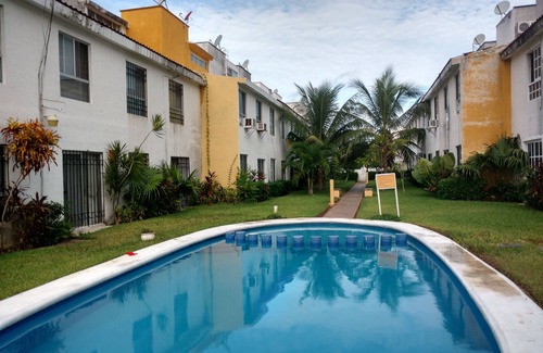 Cancún Villa | Paraíso Villa para 6 pax Wi-fi