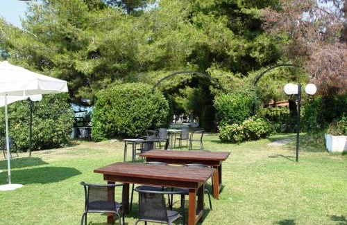 Paradhisos Apartamento | Para Thin Alos Inn