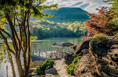 Lake Lure Casa | Parabull's Point