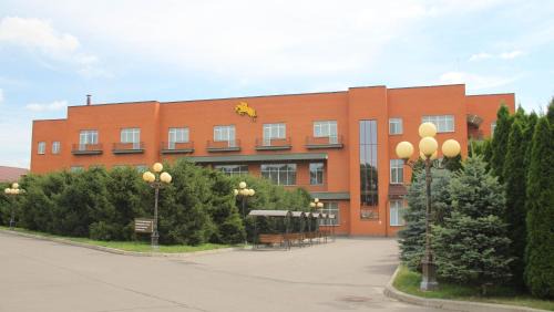 Zhashkiv Hotel | Parade Allure