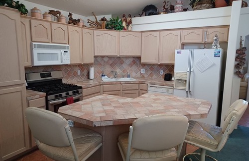 St. George Casa | PARADE OF HOMES WINNER-FABULOUS RATE-NO SALES TAX-31 Minimum night stay.