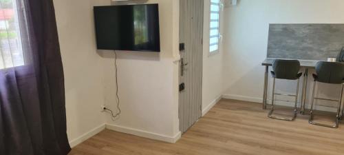Les Abymes Apartamento | Paradies Caraibes IV