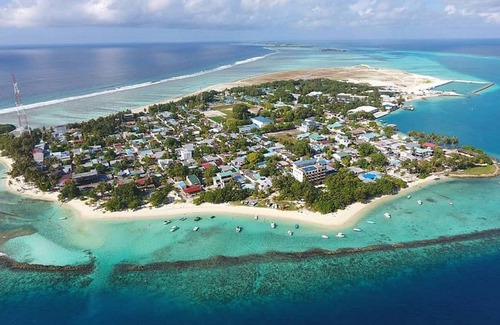 Thulusdhoo Island Complejo | Paradise 4* Hotel - Rooftop Pool - Exec. Suite