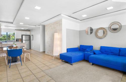 Mediania Alta Apartamento | Paradise at Aquatika Poolfront with Private Beach