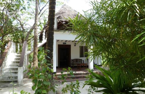 Paje Hotel | Paradise Beach Bungalows