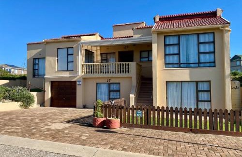 Paradise Beach Casa | Paradise Beach, Main Beachfront!