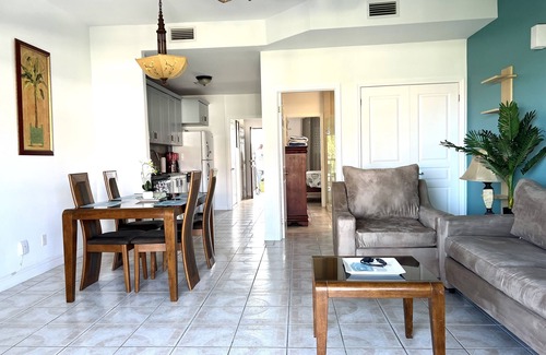 Providenciales Casa | Paradise Breeze Penthouse- Majestic Ocean Views -Central Location