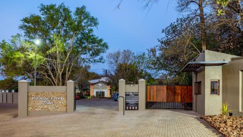 Malelane Cabina | Paradise Creek Lodge