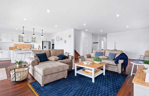Long Beach Casa | Paradise Escape in Long Beach