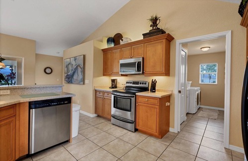 White Marsh Casa | Paradise Found - 17 Medalist Circle