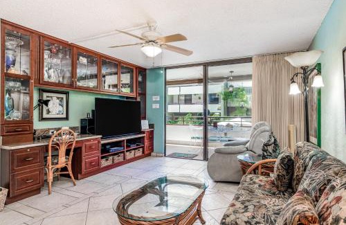 Kahaluu Bay Apartamento | Paradise Found at White Sands Village 105