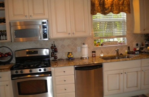 Naples Casa | PARADISE FOUND! AVAILABILITY BEGINNING APRIL 2025.