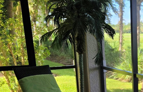 Naples Casa | PARADISE FOUND! AVAILABILITY BEGINNING APRIL 2025.