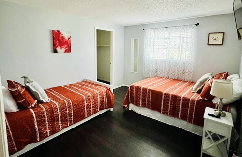 Braden River Otro | Paradise Found: Your Ultimate Vacation Escape Awaits!