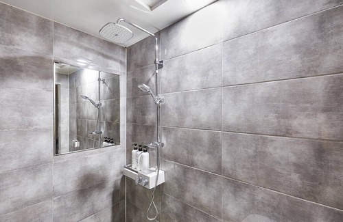 Icheon Hotel | Paradise Hotel