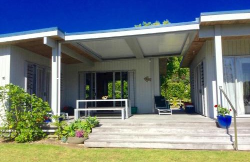 Cooks Beach Casa | Paradise in Flaxmill Bay - Flaxmill Bay Home
