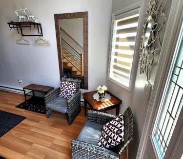 Pocono Summit Casa | Paradise in heart of Poconos FaSt InTeRnEt Close to All Attractions