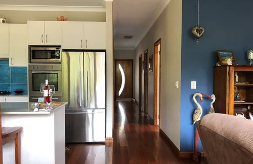 Lake Conjola Casa | Paradise in Lake Conjola, walk to beach and lake.