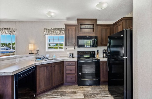 El Jobean Casa | Paradise is all around II -Beautiful Beaches, Golf Course, Restaurants, Shopping