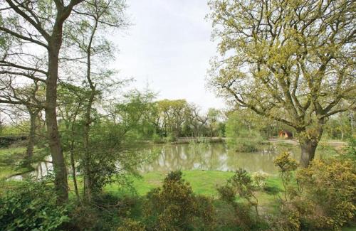Storwood Complejo | Paradise Lakeside Lodges