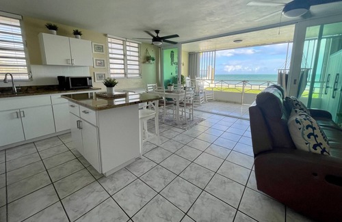 Playa Fortuna Apartamento | Paradise Oceanfront Condo - Ocean Is Your Home!