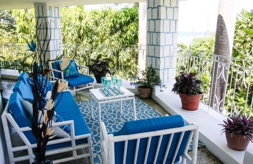 Reading Villa | Paradise on Earth