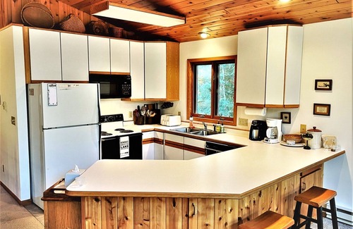 Park Falls Casa | Paradise on Pike Lake! | 4 Bedroom, 3 Bath