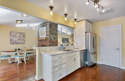 Southside Casa | *Paradise on San Lucas*- Patio, Wifi, Family Den