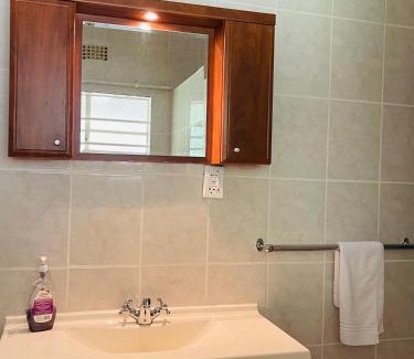 Francistown Apartamento | Paradise Palms