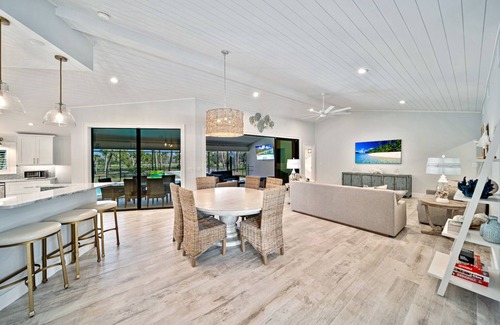 Chateaux Sur Mer Casa | Paradise Palms: Gorgeous Home on Sanibel Island!
