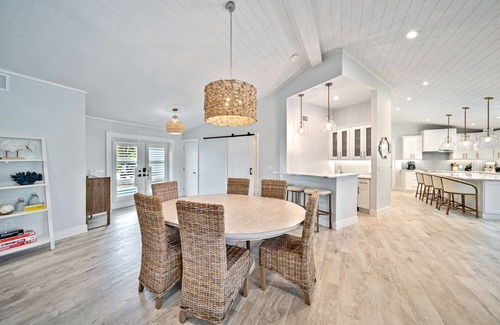 Chateaux Sur Mer Casa | Paradise Palms: Gorgeous Home on Sanibel Island!