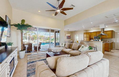 Burnt Store Isles Casa | Paradise Palms of the Florida Gulf