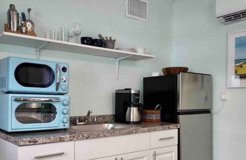 Altamont Manor Condominio | Paradise Palms Studio Historic Downtown Fort Myers