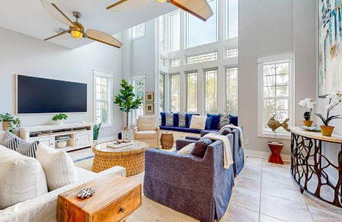 Greenway Park Casa | Paradise Palms