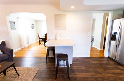 Gordonville Casa | Paradise Place-Spacious home with Hot Tub+Fire Pit