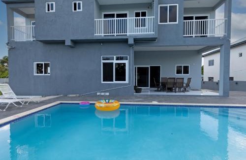 Treasure Beach Casa | Paradise Point Company Limited