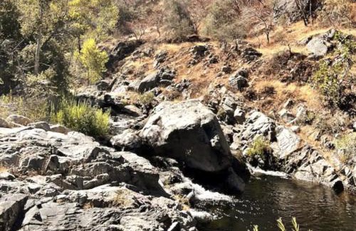 Three Rivers Otro | Paradise Ranch Inn - Lucky Tent