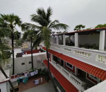 Pondicherry Beach Hotel | Paradise Sea Wave Resort