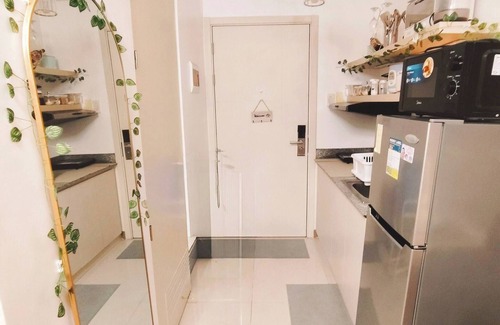 Las Pinas Condominio | Paradise Staycation At South!