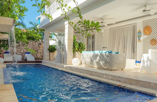 Bavaro Villa | Paradise Street