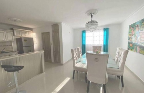 Villa Mella Apartamento | Paradise V of Eden Huge 3 bed apt