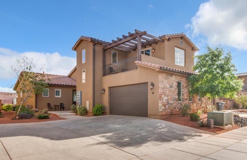 Santa Clara Casa | Paradise Village Resort 86 Private Hot Tub, Game System, Community Amenities, and more