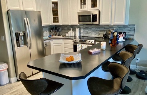 Florida North Atlantic Coast Condominio | Paradise Waterfront! Feel at home away from home!