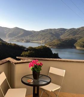 Rocca Sinibalda Casa | Paradiso sul lago