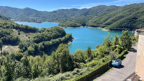 Rocca Sinibalda Casa | Paradiso sul lago