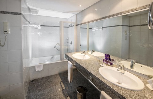 Centro histórico de Ávila Hotel | Parador De Avila