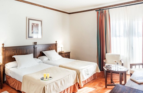 Manzanares Hotel | Parador de Manzanares